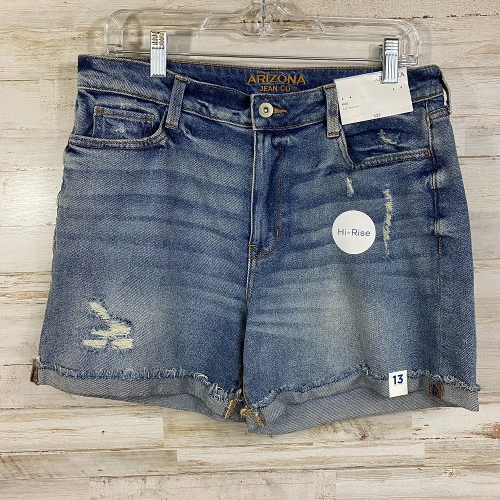 NWT Arizona Junior Jean Distressed Shorts Size 13